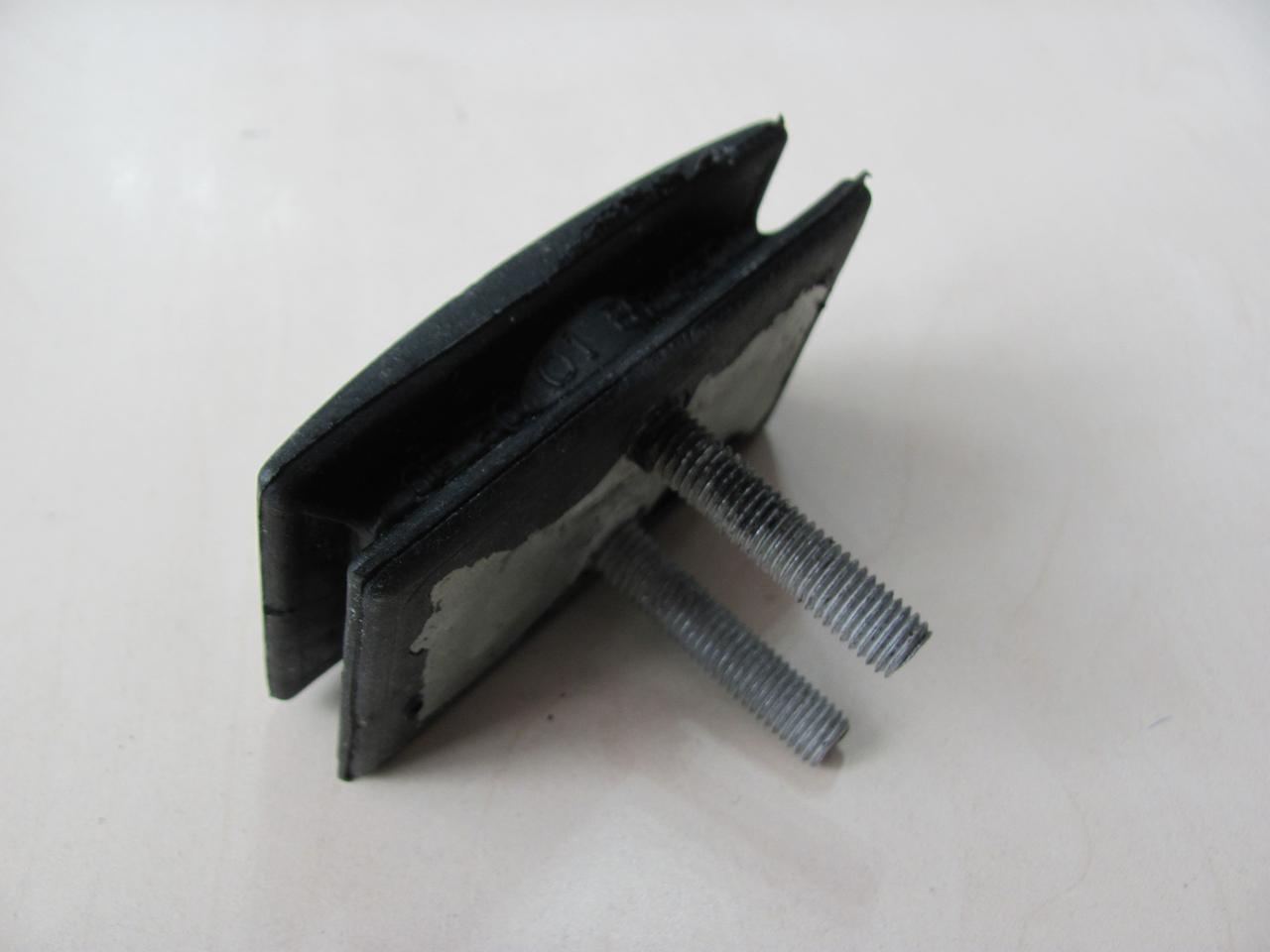 Міжлистова подушка задньої ресори Renault Mascott | STR STR-120406