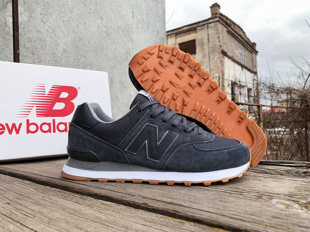 Чоловічі кросівки New Balance 574 Grey сірі