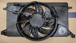 Дифузор із вентилятором Ford Focus 3 дифузор Форд Фокус 3