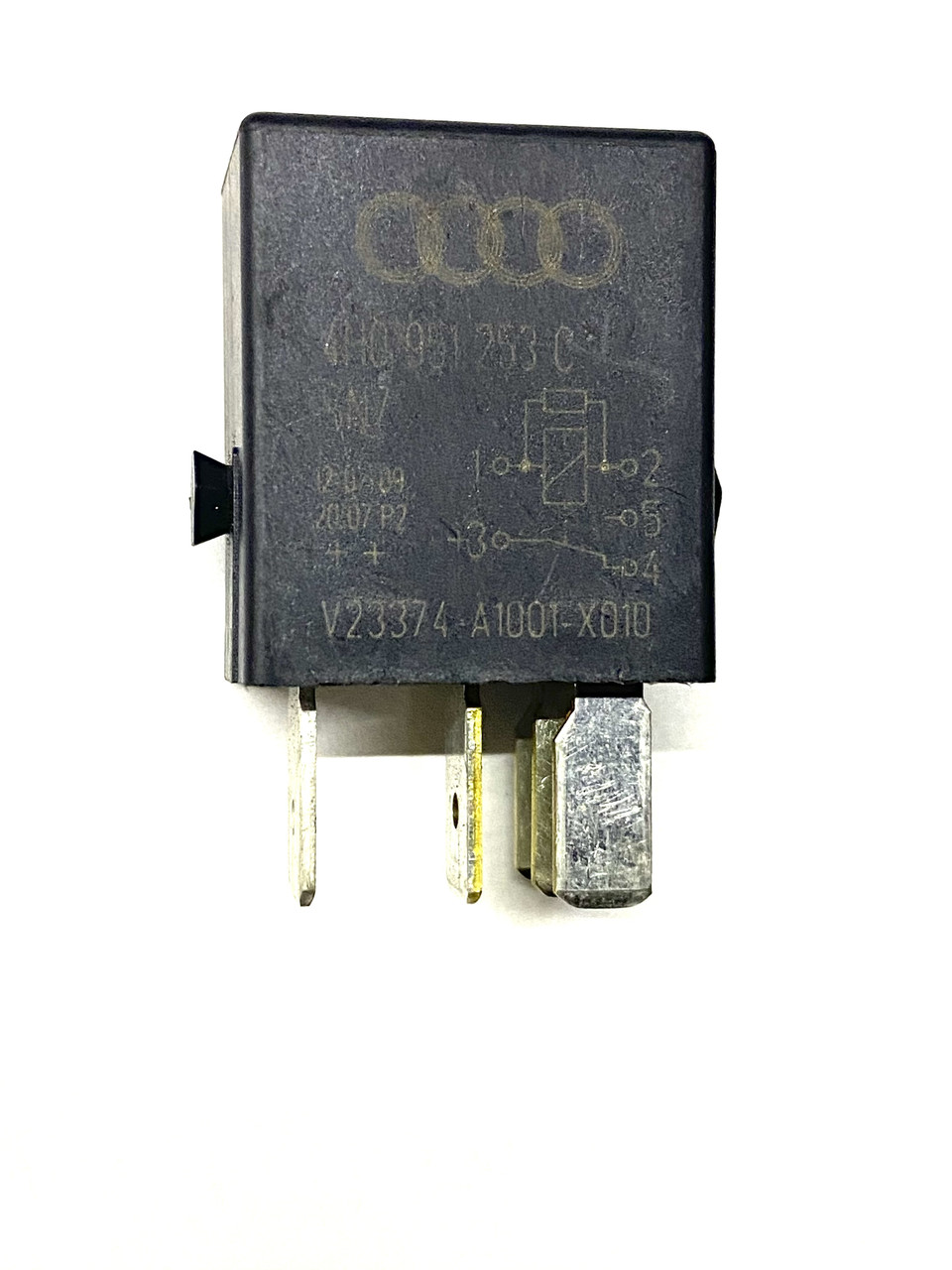 Автомобільне реле 4H0 951 253C / 4H0951253C / V23374-A1001-X010 / 646, фото 1