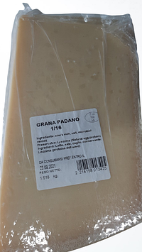 Сир Grana Padano фасовий по 1.5 кг