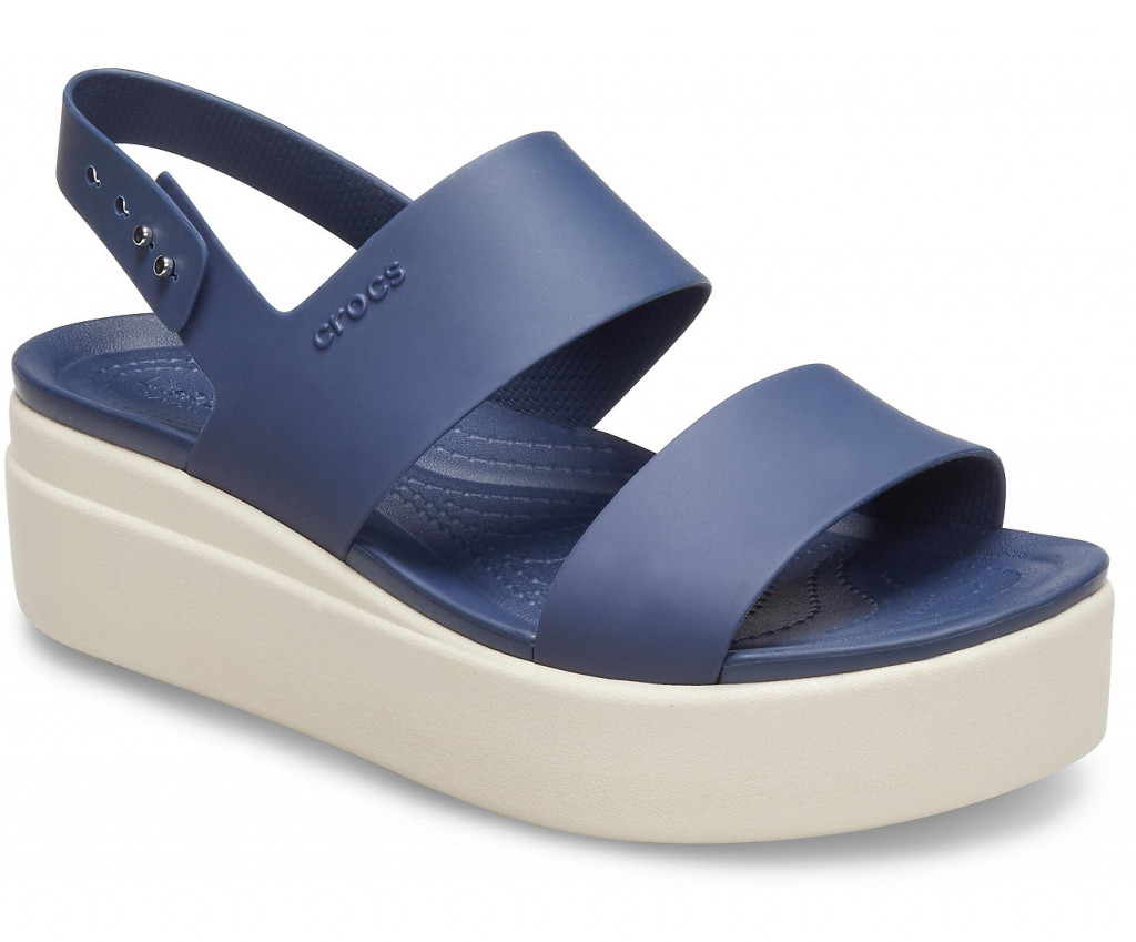 CROCS women s Brooklyn Low Wedge