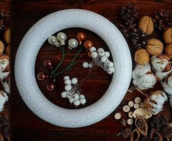 Новорічний та Різдвяний декор