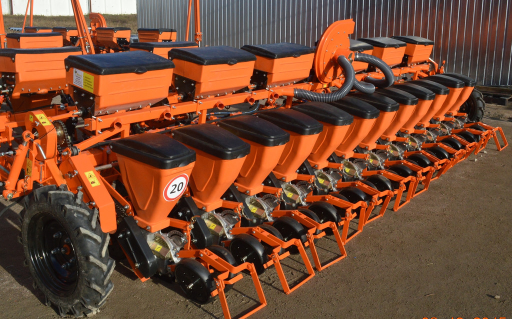 Сеялка точного высева ВЕСНА-12 (УПС-12) 1