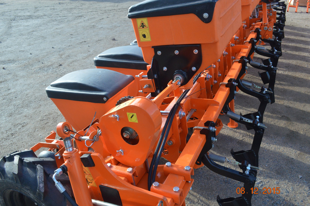 Сеялка точного высева ВЕСНА-12 (УПС-12) 8