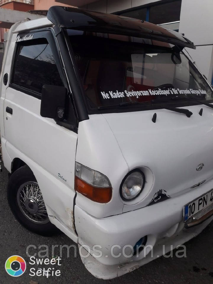 Козирок на лобове скло (чорний глянець, 5 мм) Hyundai H100. Туреччина