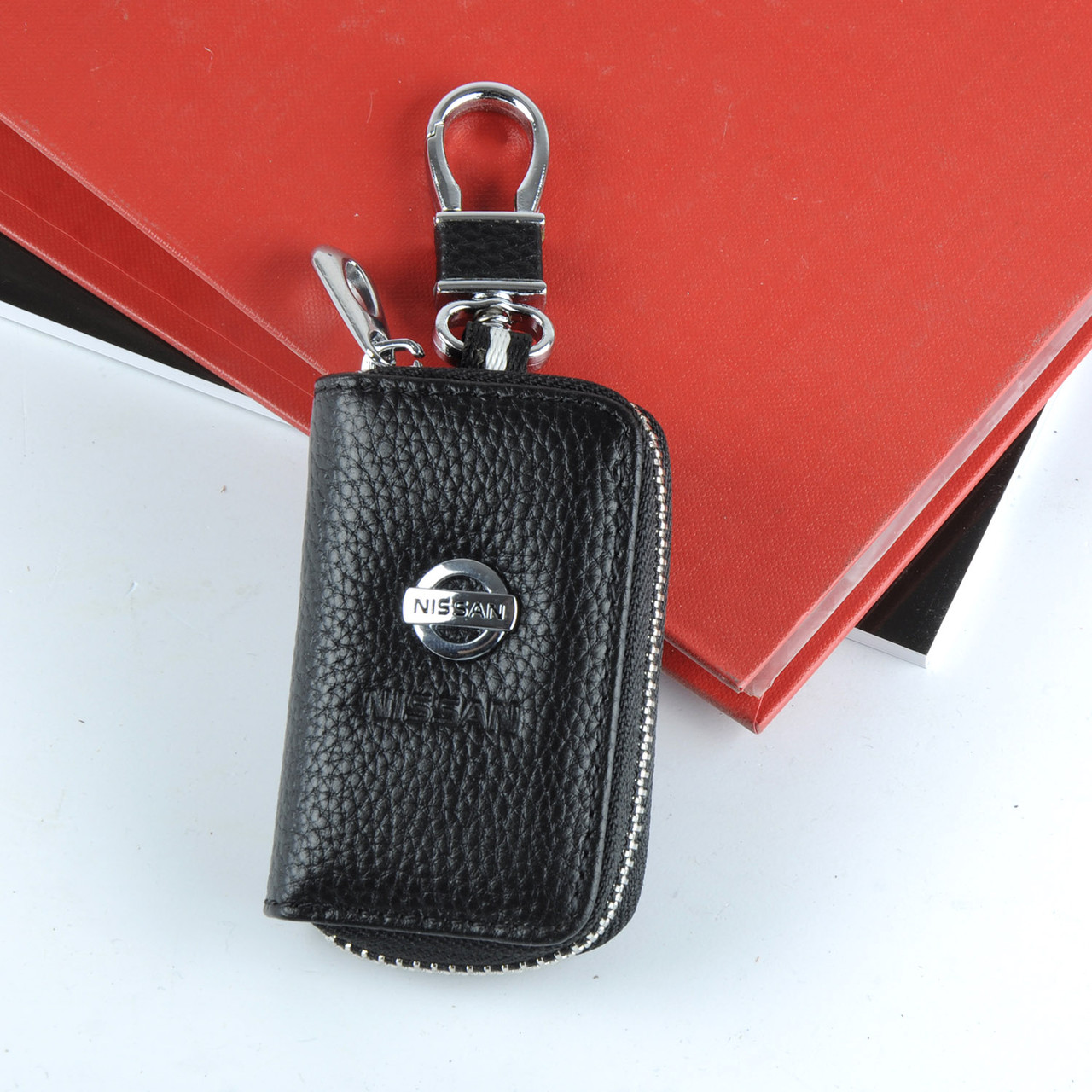 Ключниця з логотипом авто Nissan, брелок Ніссан