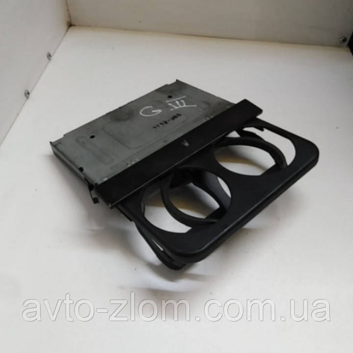 Підсклянник Volkswagen Golf 4, Bora, Гольф 4, Бора. 1J0858601., фото 1
