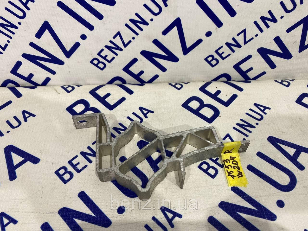 Кронштейн подушки безпеки водія Mercedes W204, C207, W212 A2046280824