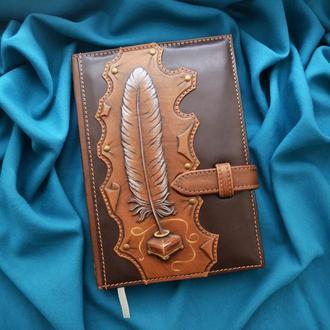 Щоденник А5 формату в шкіряній обкладинці з об'ємним тисненням закривається на клапан "Лірика", фото 1