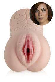 Вагіна-мастурбатор рожевими статевими Real Body - The Frenchy