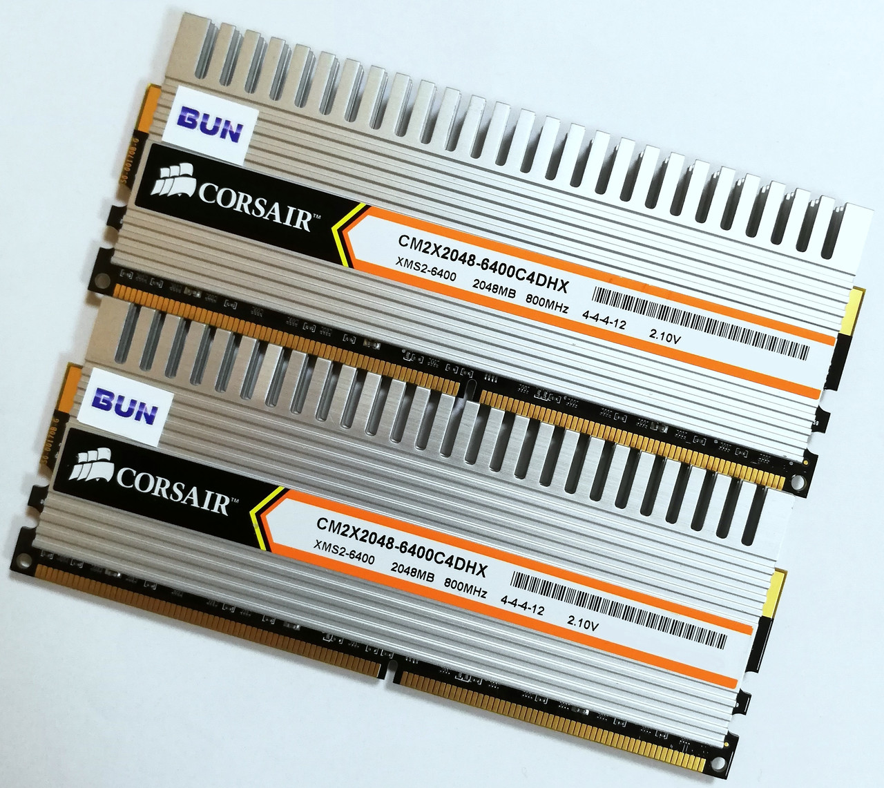 Пара ігрової оперативної пам'яті Corsair DDR2 4Gb (2Gb+2Gb) 800MHz PC2 6400U CL4 (CM2X2048-6400C4DHX) Б/В