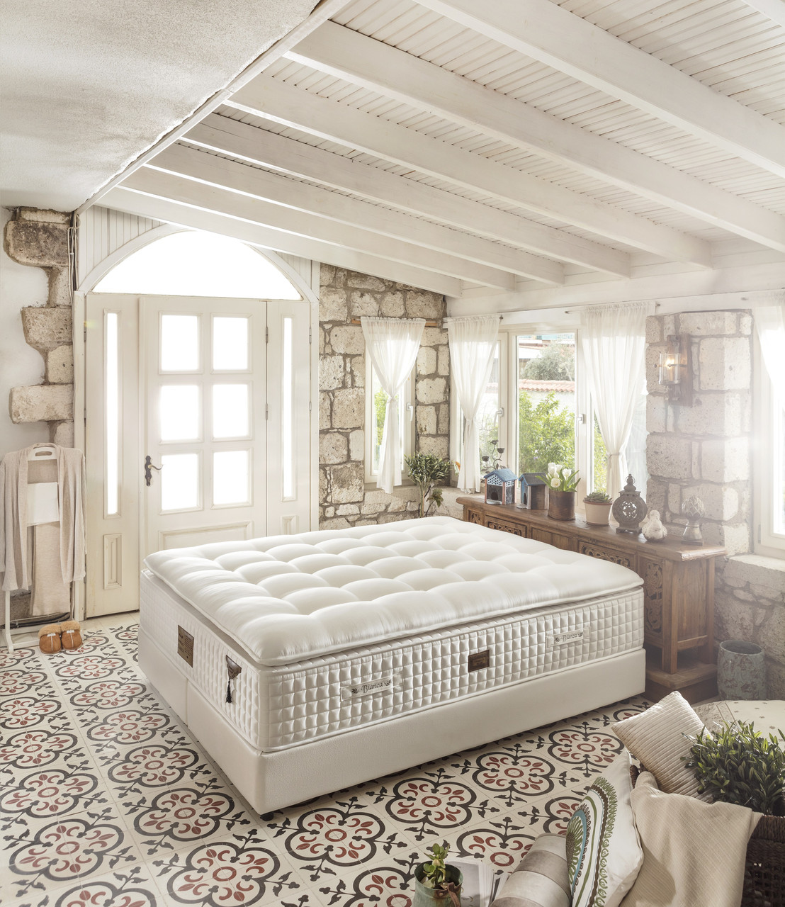 Матрац Othello - Bianca 180*200 — Купить Недорого на Bigl.ua (1382811712)