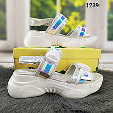 Босоніжки дитячі для дівчинки спортивного плану на платформі р-р 31-37