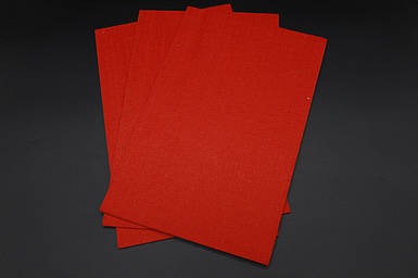 Червоний Фетр для рукоділля та виробів 2 мм. жорсткий Декоративна тканина для дизайну та декупажу