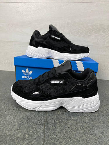 Женские кроссовки Adidas Originals Falcon W (черно-белые) Демисезонные ...