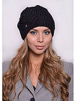 Женская зимняя шапка крупной вязки с бусинами черный