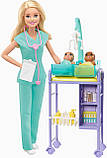 Ігровий набір Барбі Педіатр блондинка — Barbie Baby Doctor Playset with Blonde Doll, фото 2