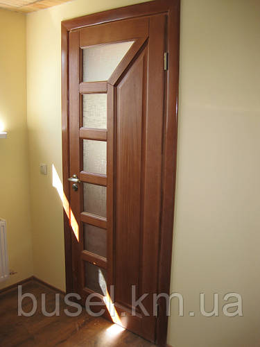 Двери межкомнатные из массива дерева (сосна, шпонированная дубом ...