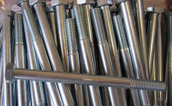 Болти, DIN 933 | Фотографії належать підприємству ЗЕВС®  Болти, DIN 933 | Фотографії належать підприємству ЗЕВС®