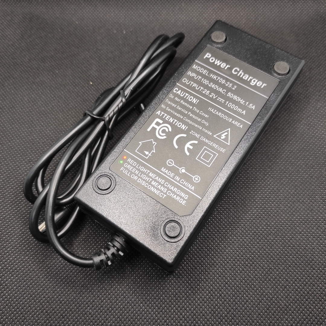 Зарядний пристрій HK-709-25,2 для 6Li-Ion(22V) 25,2 В 1A (0,9)