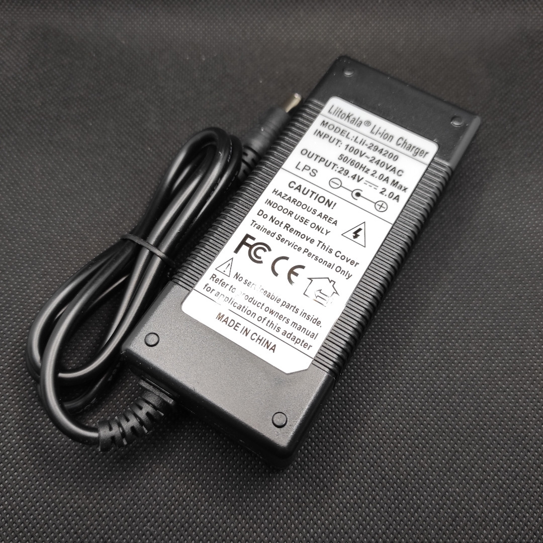 Зарядний пристрій CLE-L7S20 для 7Li-Ion(26V) 29,4 В 2A