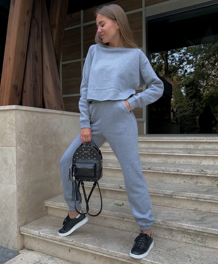 Стильний теплий костюм жіночий із тринитки