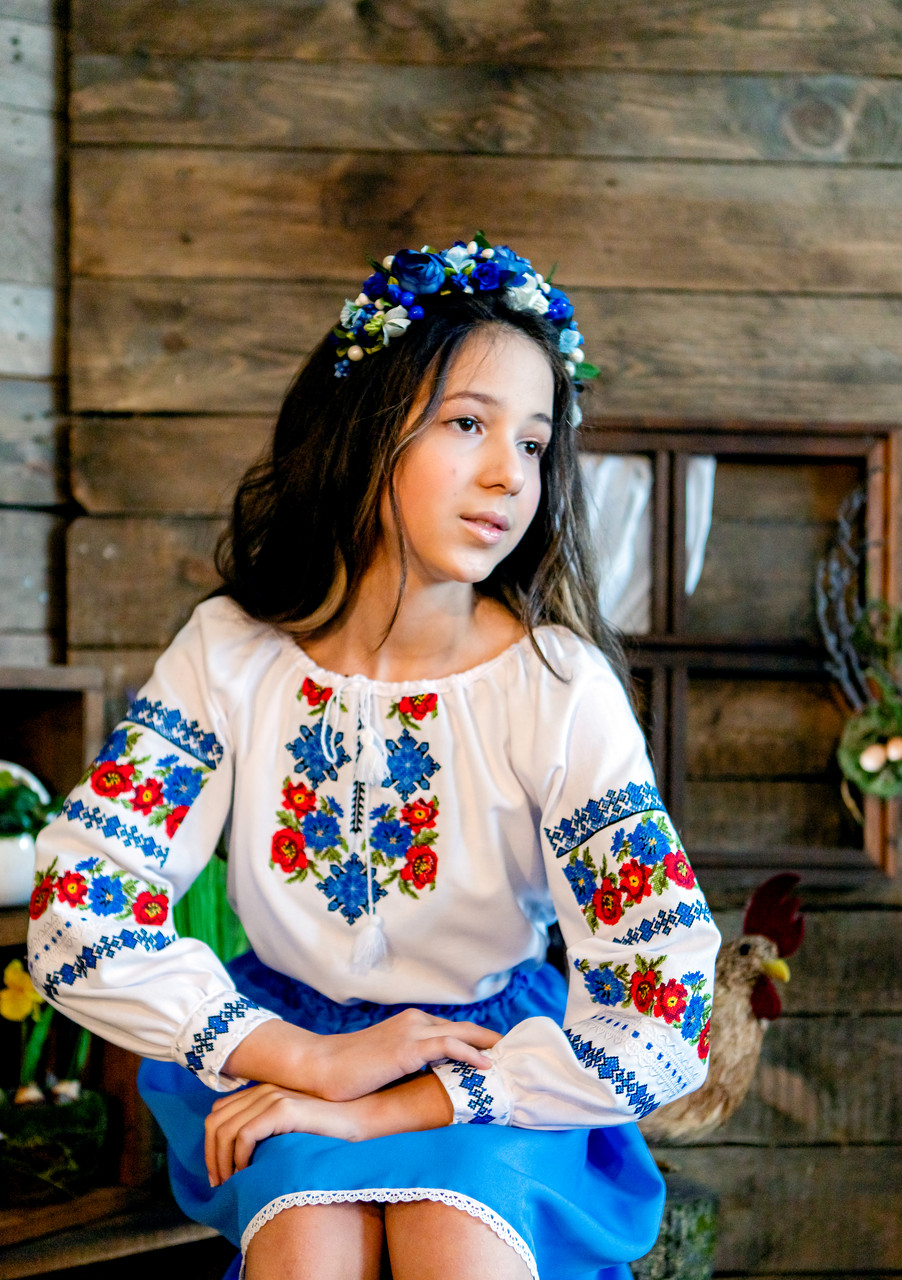 Вишиванка для дівчинки Маки та Волошки
