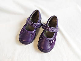 Туфлі дитячі шкіряні фіолетові Clarks First Shoes (розмір 20, Clarks 4-F)