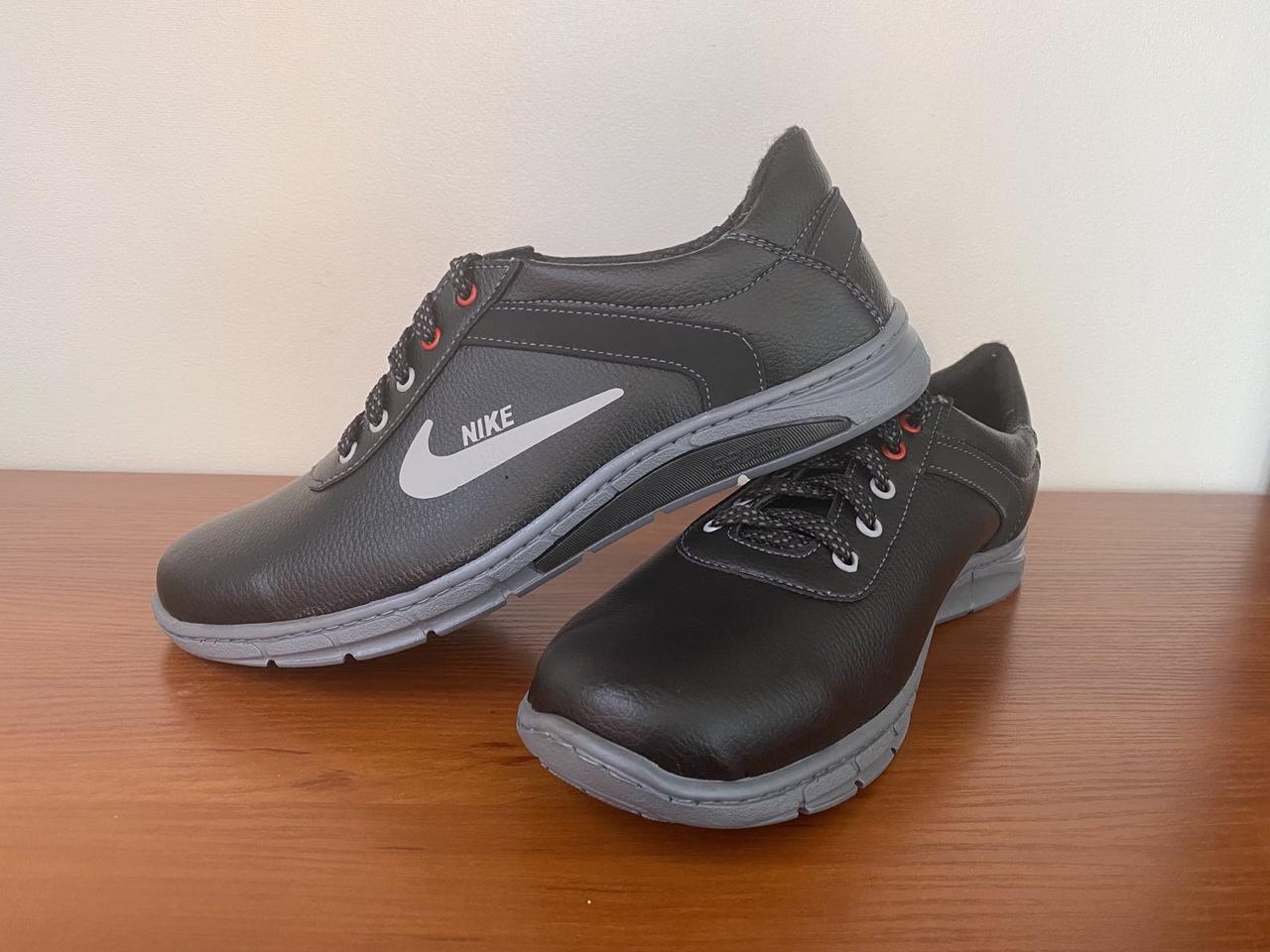 Чоловічі туфлі спортивні чорні на шнурках (код 6016)