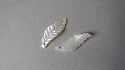 Декор для бантов и скрапа. Лист 10х30 мм, молочный цвет