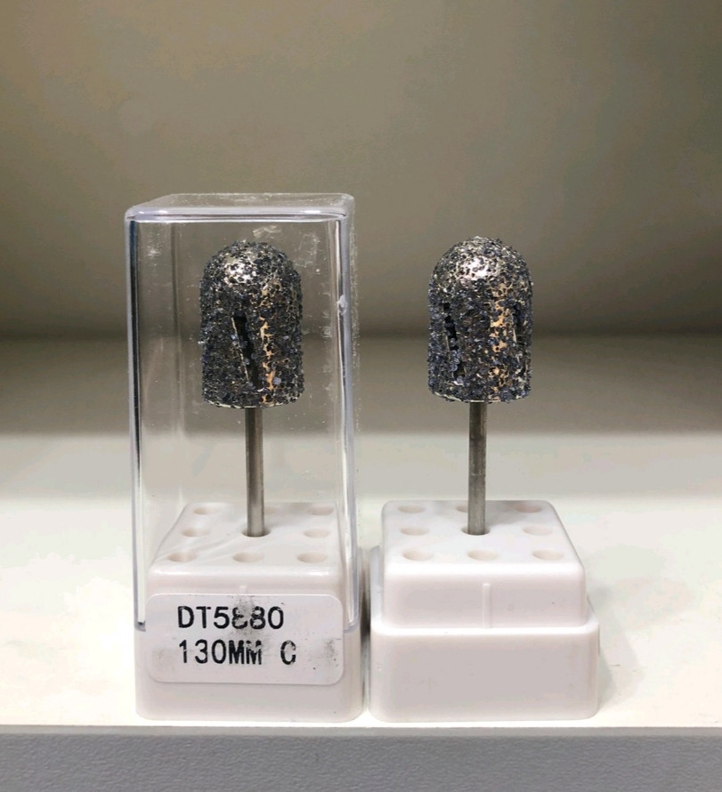 Насадка фреза алмазна для педикюру 130 мм DT-5880
Насадка для педикюру