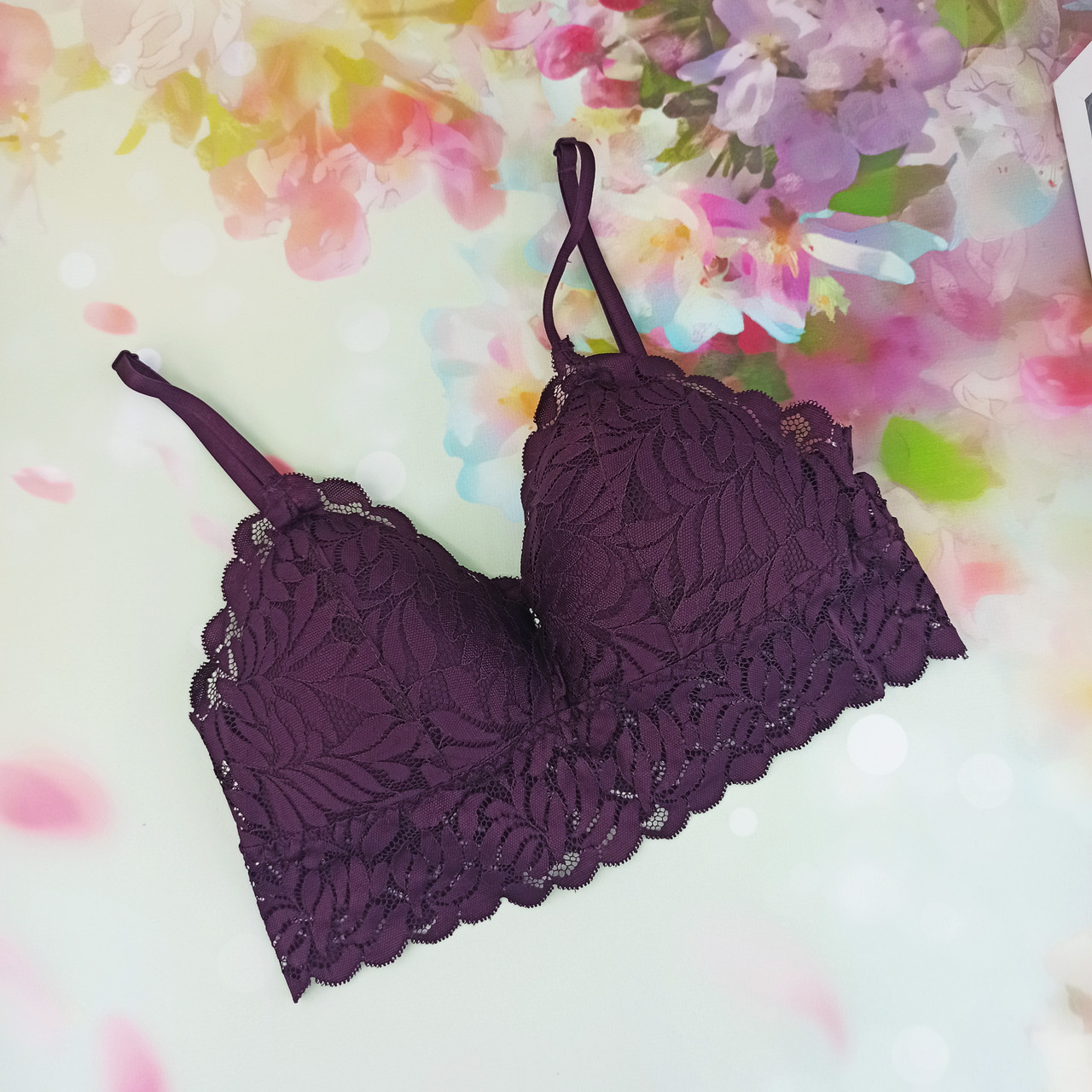 Бюстгальтер бралет Secret Prossessions від Primark ажурний XS сливовий (6177812)