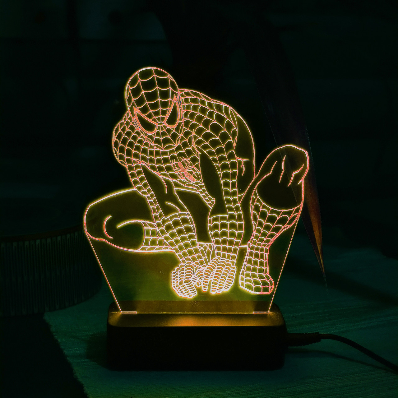 Нічник-світильник 3d Людина-Павук (Spider-Man) жовтий AVA-000015