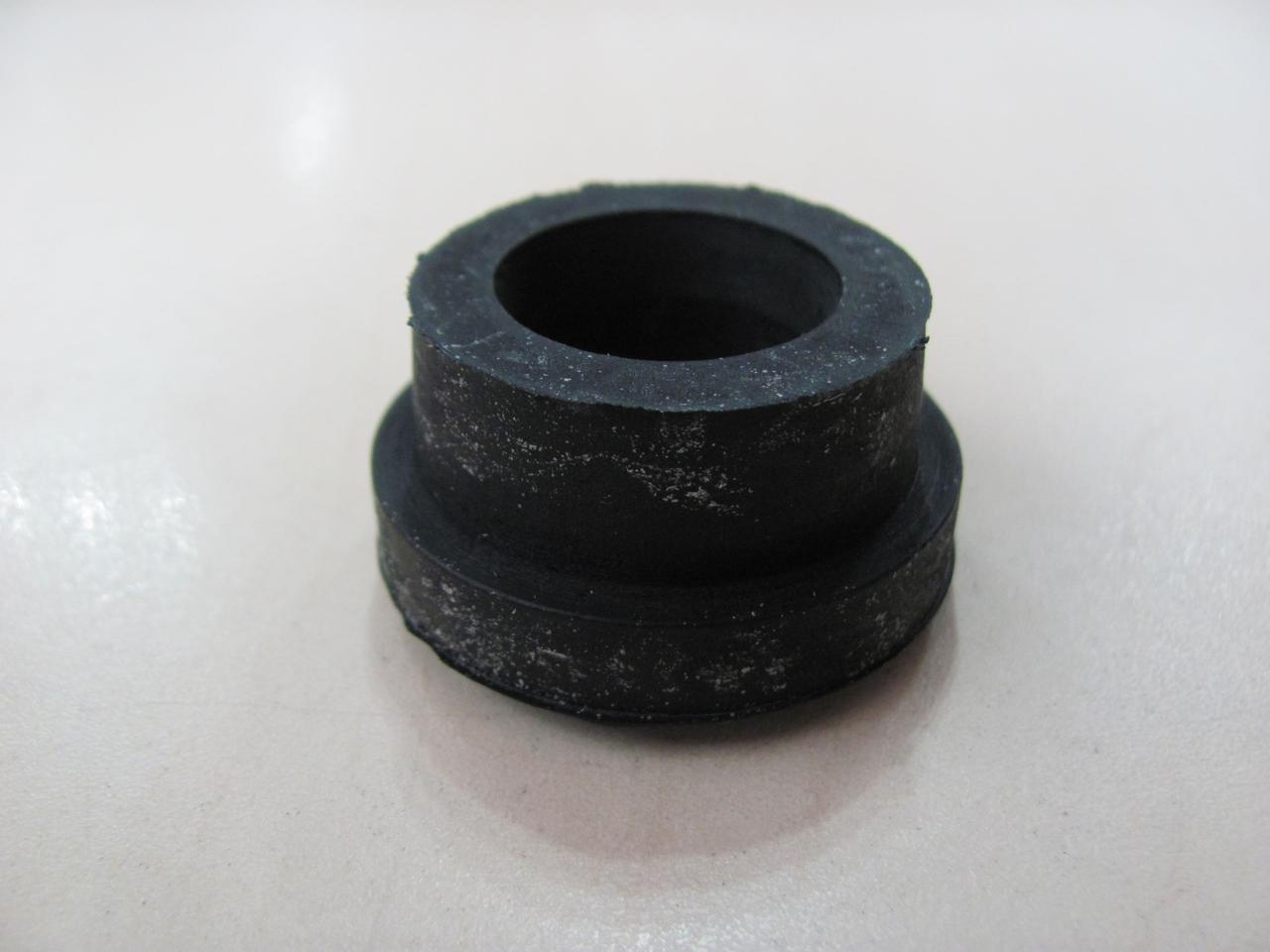 Втулка сережки ресори Fiat Doblo 00-09 SOLGY