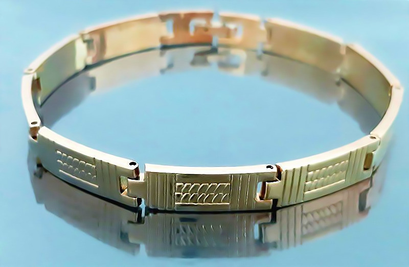 Браслет Аthena зі сталі. Позолота з лимонним відтінком. Довжина: 20 см. Ширина: 7 мм.