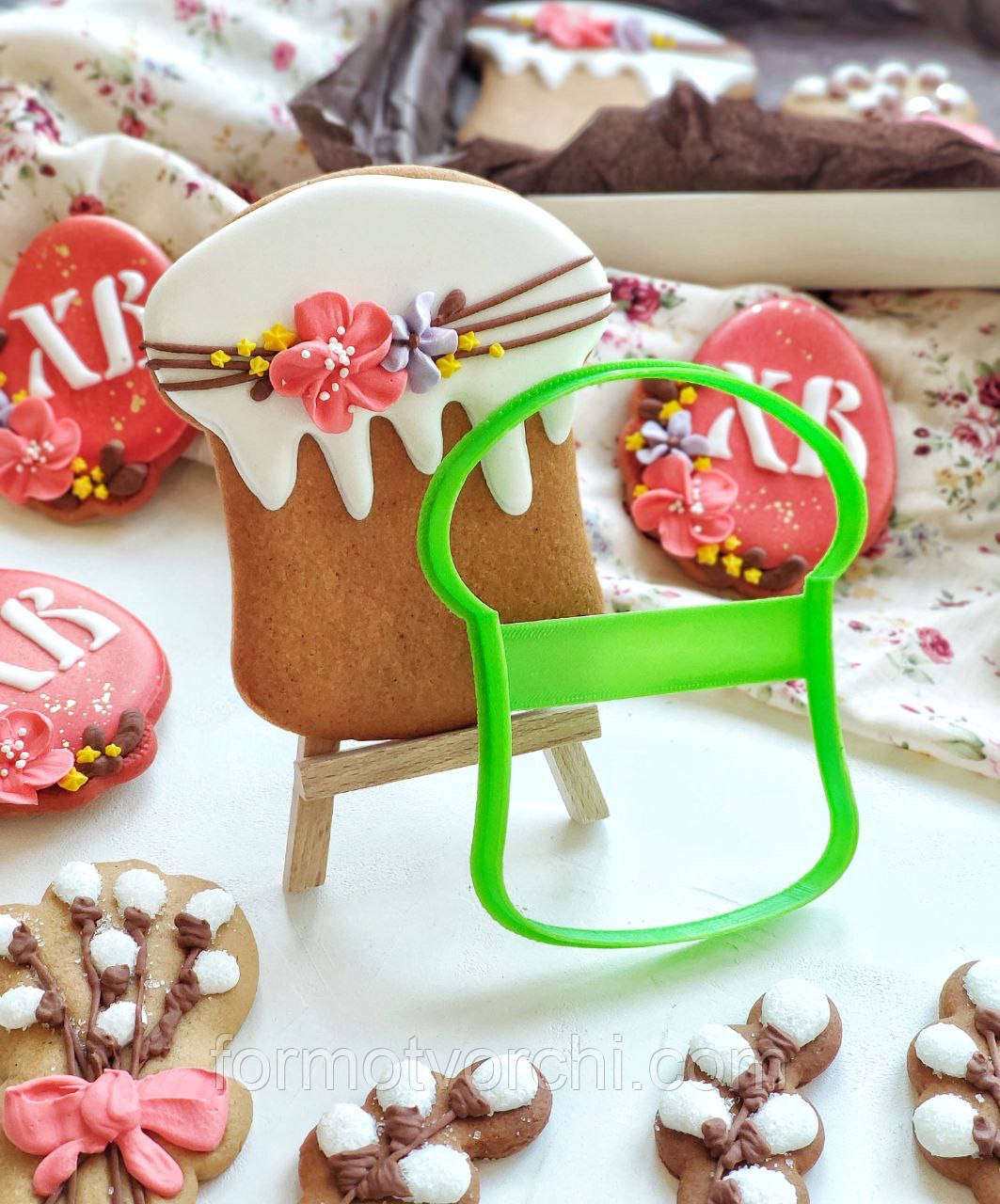 3D-формочки-вирубки для пряників "Паска 7"
