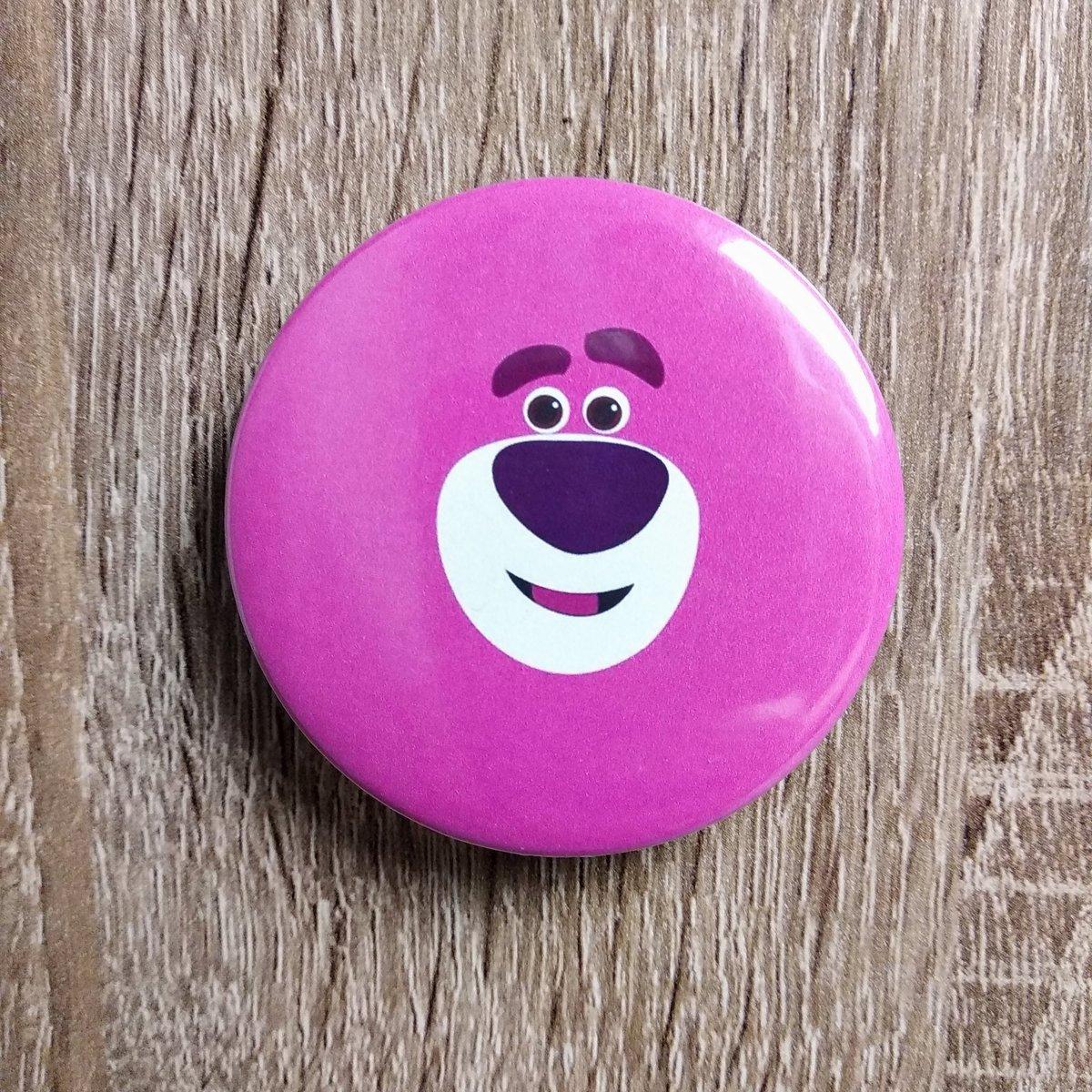 Значок прикольний ведмедик рожевий