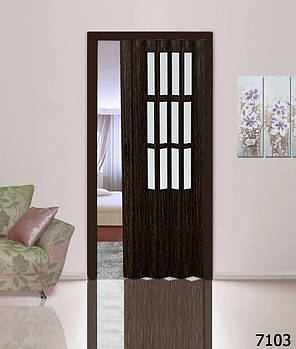 Розсувні дверцята гармошка зі склом 7103 темний горіх