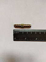 Соединительный шланг-адаптер диаметром 8 мм.