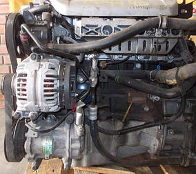 Двигун Рено Кенго 1.6 b K4M753 16V