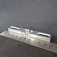 Защіпка AXOR для металопластикових двостулкових балконних дверей (засувка курця)