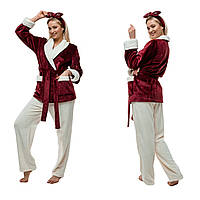 Теплая плюшевая пижама с воротником. Жакет короткий и штаны. Цвет: бордо и молочный