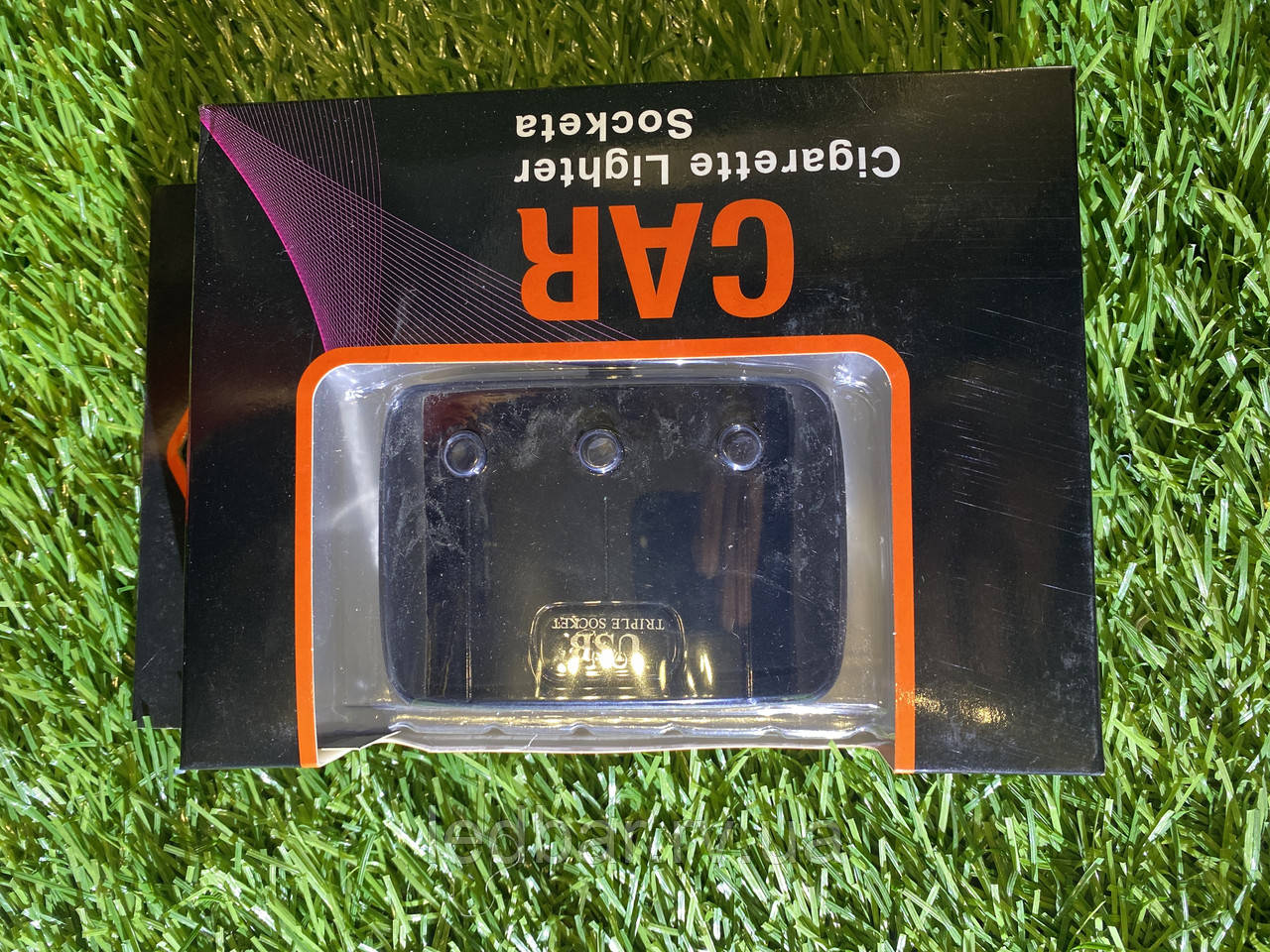 Автомобільний розгалужувач гнізда прикурювача на 3 гнізда 2 USB