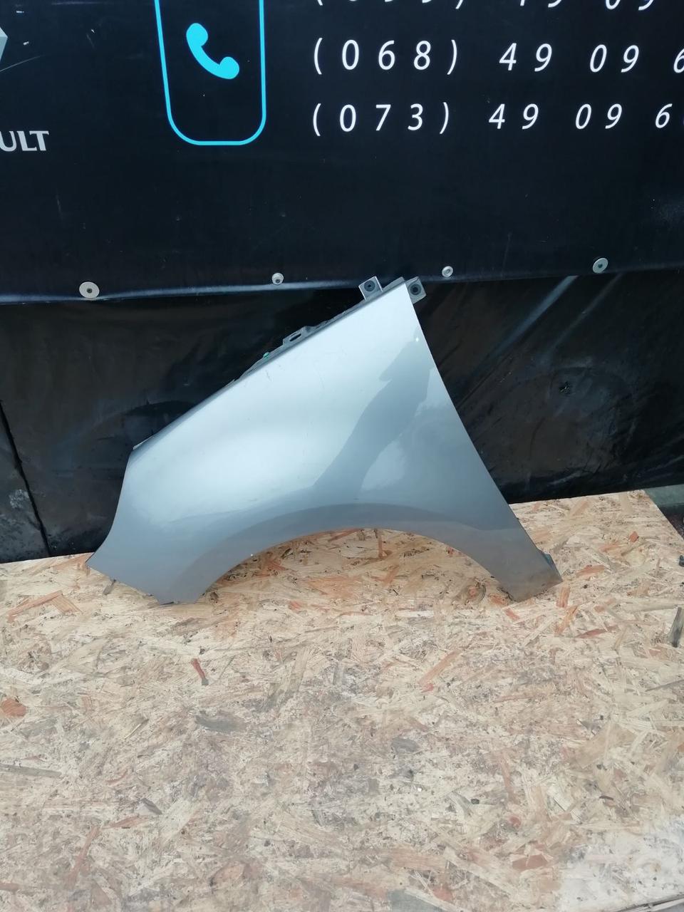 Крило переднє ліве Рено Сценік 3 Renault Scenic 3, фото 1
