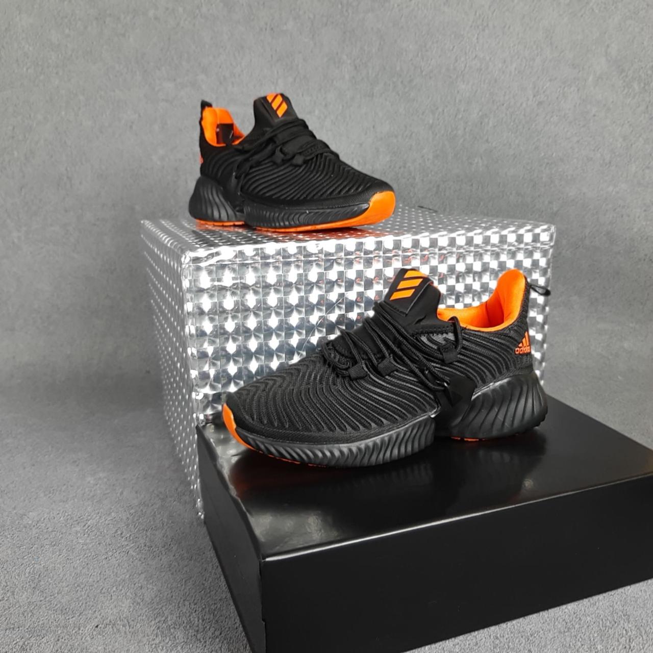 Кросівки жіночі купити Adidas Alphabounce Instinct.