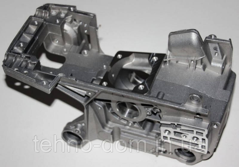 Картер бензопилки Goodluck 4500/5200