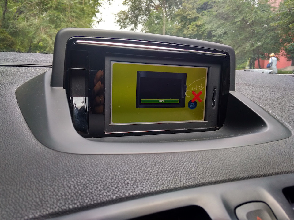 Карта навігації Renault Carminat TomTom Live Europe 10.65 - фото 2 - id-p1386044473