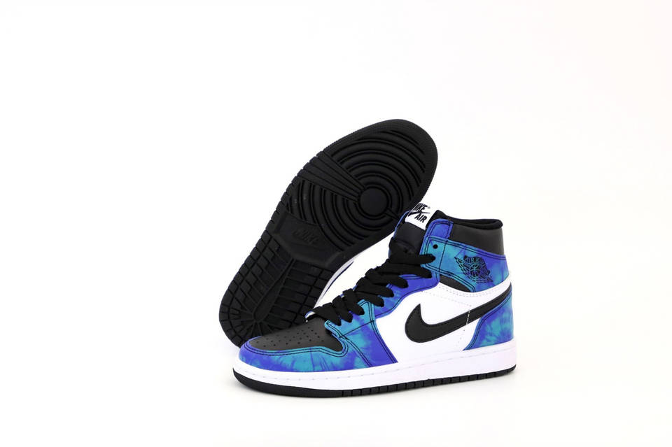 Чоловічі кросівки Air Jordan 1 Retro High Tie Dye — купити