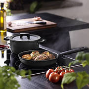 Посуд Fiskars Hard Face